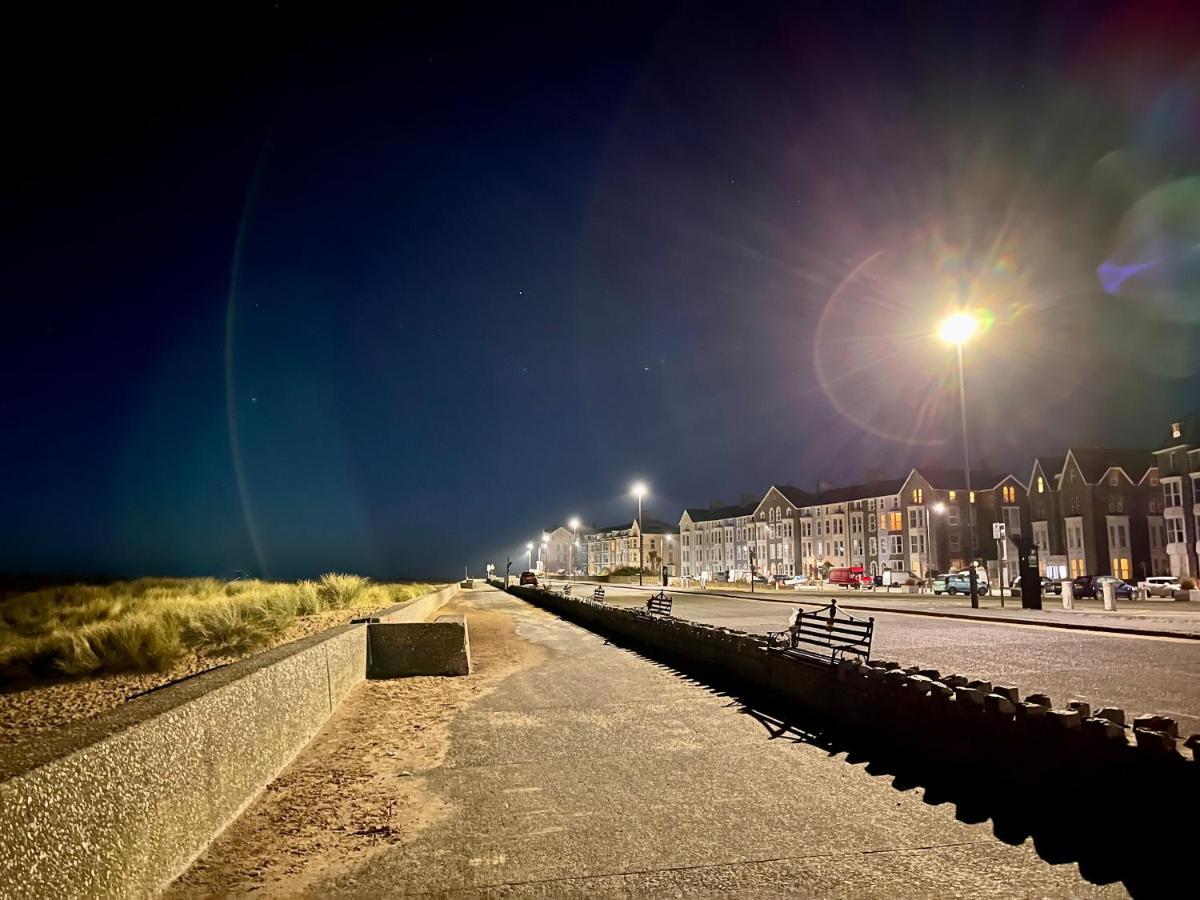 Deu-Ddrws Villa Barmouth Exteriör bild